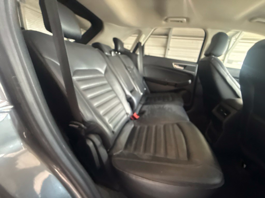 Used 2024 Ford Edge SEL AWD/4WD image 6
