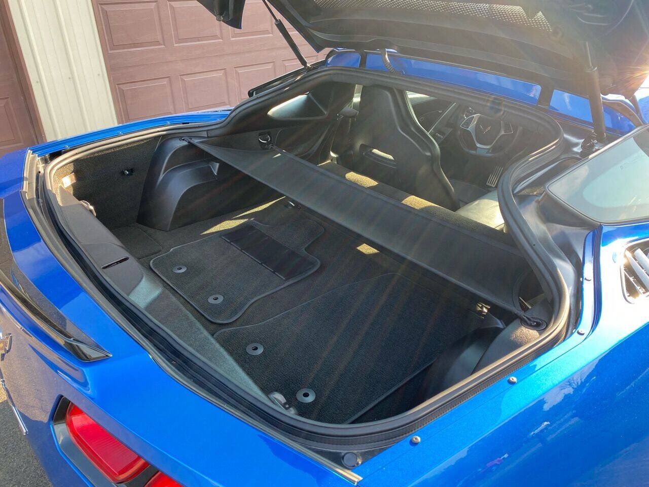 Used 2016 Chevrolet Corvette Stingray Coupe RWD image 68