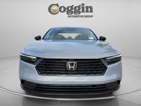 New 2025 Honda Accord SE image 8