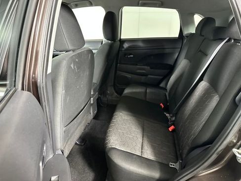 Used 2024 Mitsubishi Outlander Sport LE image 25