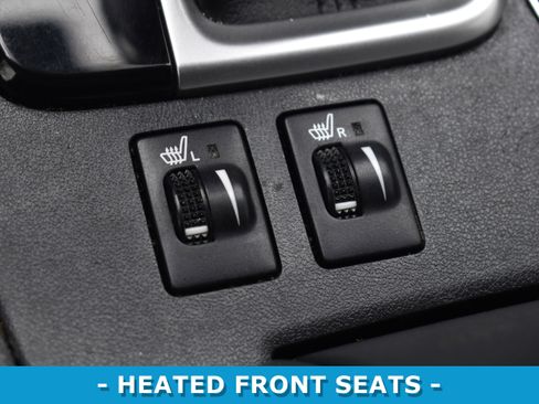 Used 2017 Toyota Highlander SE image 16