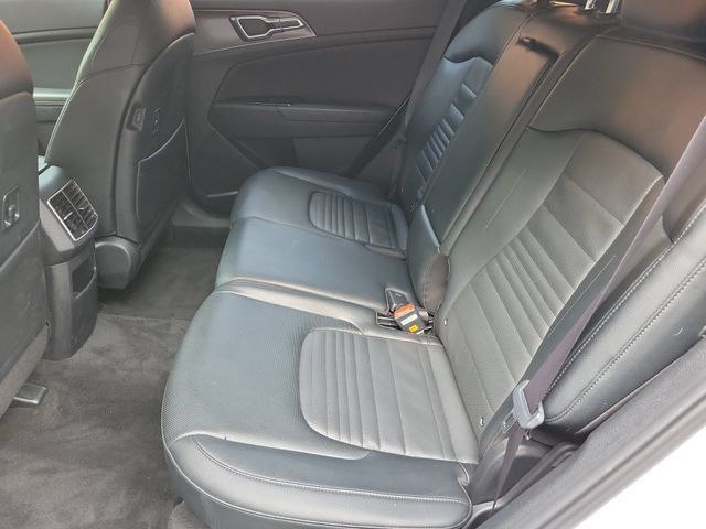 Used 2024 Kia Sportage SX FWD image 14