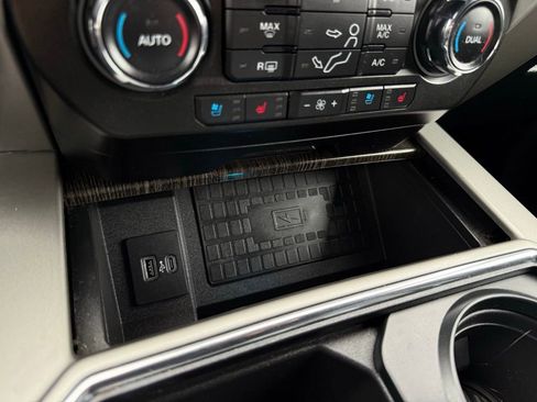 Used 2021 Ford F250 Lariat w/ Lariat Ultimate Package image 19