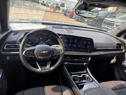 New 2026 Chevrolet Traverse High Country FWD image 23