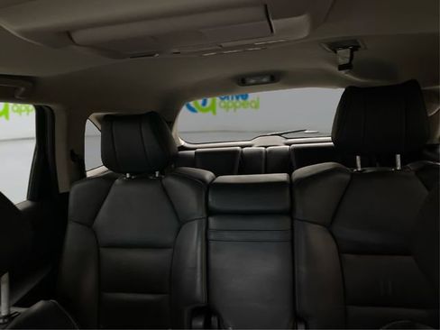 Used 2010 Acura MDX w/ Advance & Entertainment image 19
