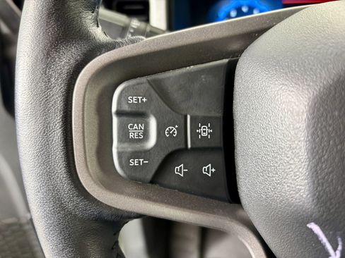 Used 2025 Ford Bronco Badlands AWD/4WD image 16