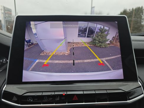 Used 2024 Jeep Compass Latitude w/ Convenience Group image 29