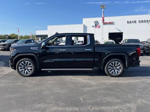 Used 2025 GMC Sierra 1500 Denali w/ Denali Reserve Package AWD/4WD image 11