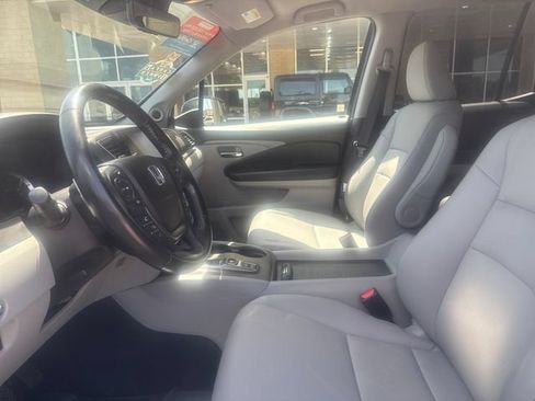 Certified 2023 Honda Ridgeline RTL image 8