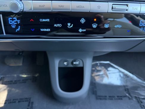 Used 2023 Hyundai Ioniq 5 SEL AWD/4WD image 19
