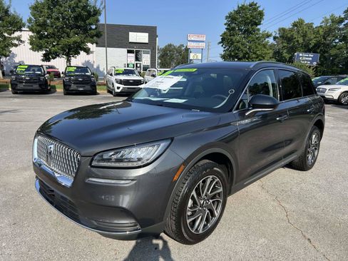 Used 2020 Lincoln Corsair FWD w/ Equipment Group 101A image 9
