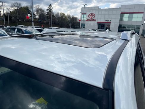 Used 2024 Toyota 4Runner Limited AWD/4WD image 50