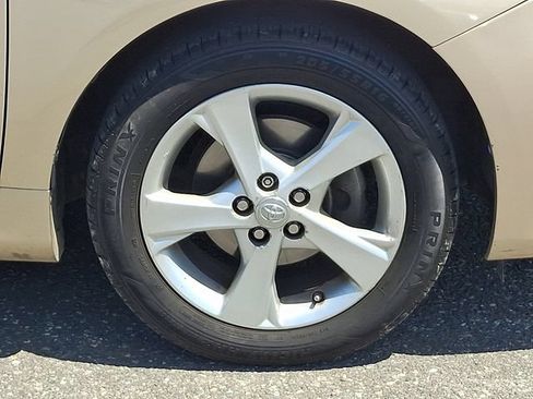 Used 2011 Toyota Corolla LE w/ Premium Pkg FWD image 28
