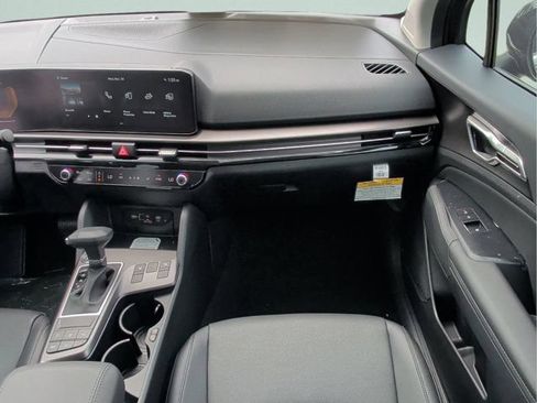 Used 2026 Kia Sportage EX w/ EX Panorama Roof Package FWD image 19