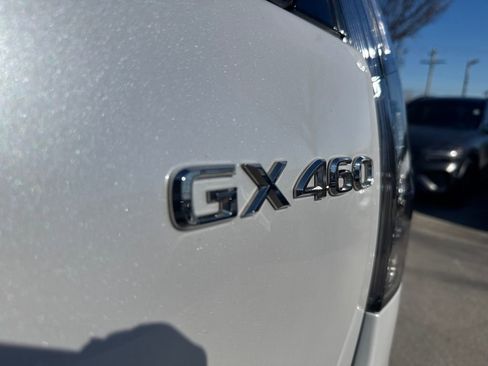 Used 2023 Lexus GX 460 Premium w/ Premium Package image 44
