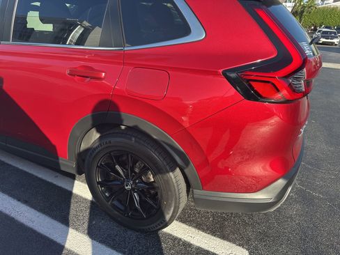 Used 2023 Honda CR-V Sport image 8