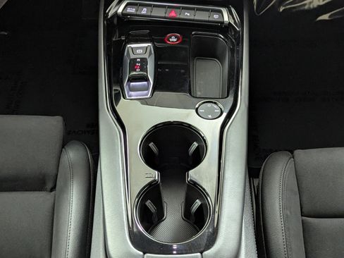 Certified 2022 Audi e-tron GT Premium Plus w/ Performance Package image 17