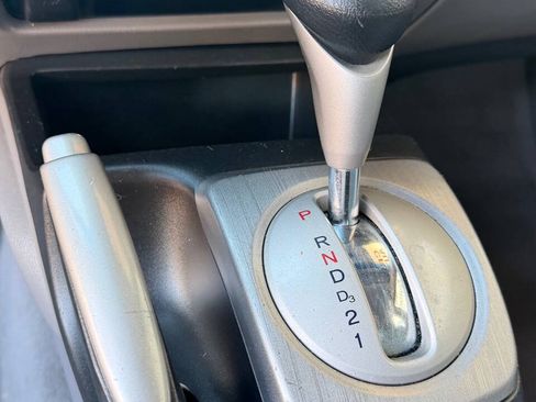 Used 2011 Honda Civic LX image 29