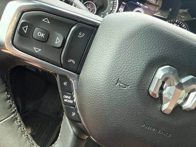Used 2025 RAM 1500 Laramie AWD/4WD image 22