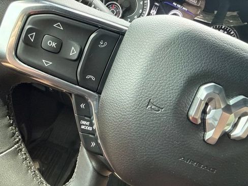 Used 2025 RAM 1500 Laramie AWD/4WD image 22