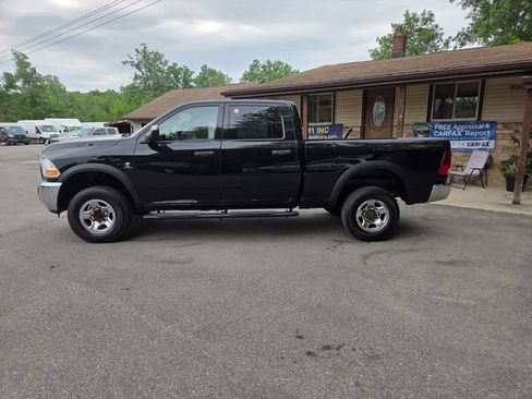 Used 2012 RAM 2500 ST w/ Chrome Appearance Group AWD/4WD image 3