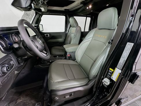 New 2026 Jeep Gladiator Mojave AWD/4WD image 29