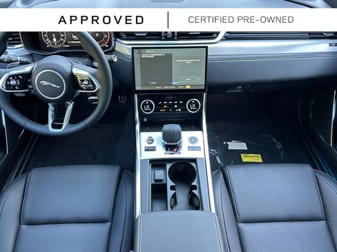 Used 2024 Jaguar XF R-Dynamic SE AWD/4WD image 15