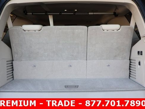 Used 2016 Cadillac Escalade Premium image 19