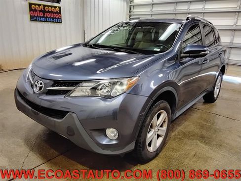 Used 2013 Toyota RAV4 XLE FWD image 4