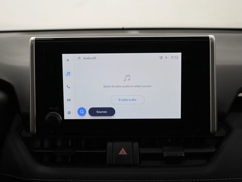 Used 2025 Toyota RAV4 XLE w/ Convenience Package image 15