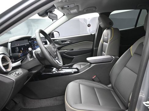 New 2026 Chevrolet Trax ACTIV w/ Driver Confidence Package image 15