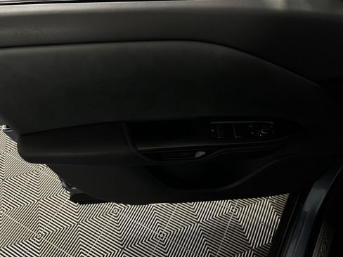 Used 2023 Lexus RZ 450e Premium image 25