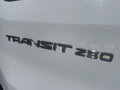 Used 2020 Ford Transit 250 Low Roof AWD image 15