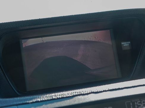 Used 2010 Acura TSX Sedan image 23