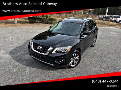 Used 2018 Nissan Pathfinder SL image 1