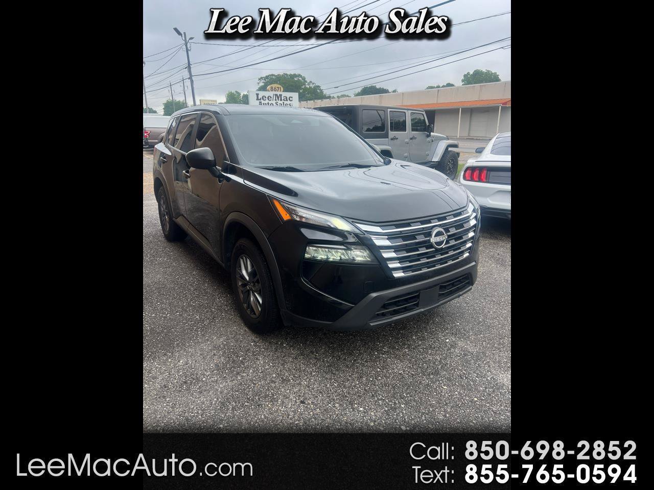Used 2024 Nissan Rogue S FWD image 1
