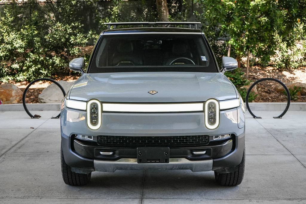 Used 2024 Rivian R1S Adventure Dual AWD/4WD image 2