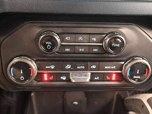 Used 2022 Ford Bronco Outer Banks image 20