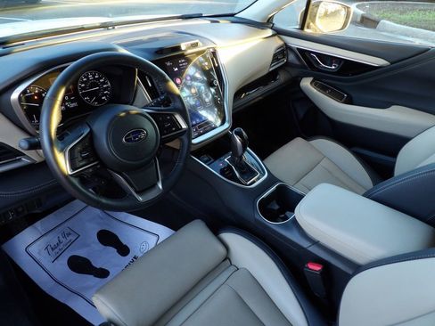 Used 2020 Subaru Outback Limited w/ Popular Package #2 image 18