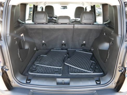 Used 2023 Jeep Renegade Limited AWD/4WD image 14