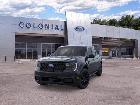 New 2026 Ford Maverick Lariat w/ Black Appearance Package AWD/4WD image 2