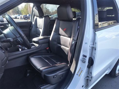 Used 2024 Dodge Durango GT image 11