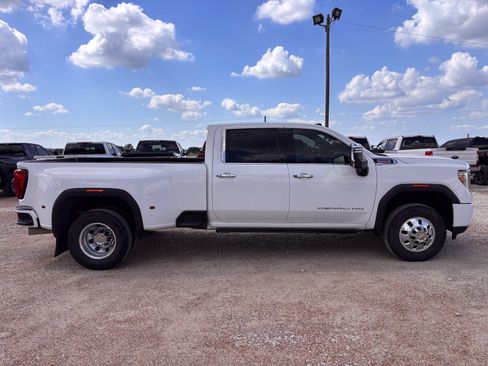 Used 2021 GMC Sierra 3500 Denali w/ Denali Ultimate Package AWD/4WD image 6