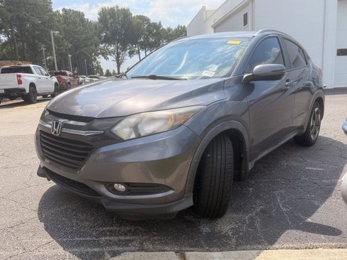 Used 2018 Honda HR-V EX-L image 7