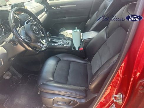 Used 2018 MAZDA CX-5 Touring w/ Preferred Equipment Package FWD image 5