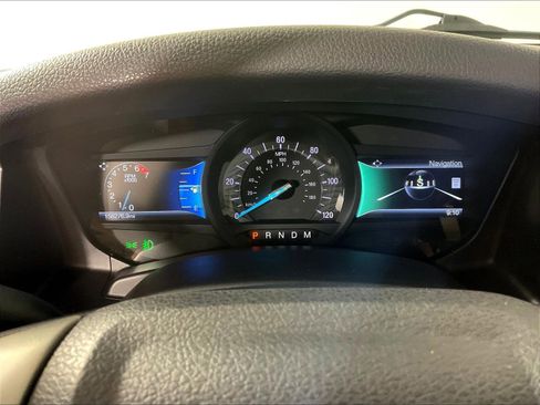 Used 2015 Ford Expedition EL Limited w/ Equipment Group 301A AWD/4WD image 15