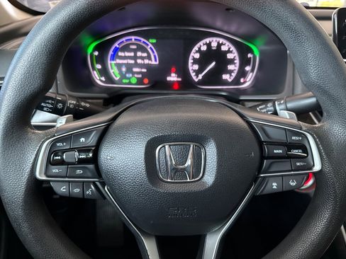 Used 2020 Honda Accord EX image 22