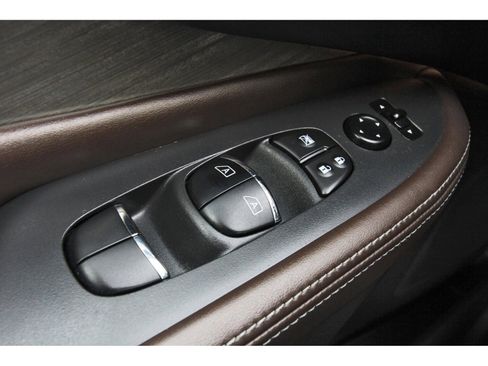 Used 2015 Nissan Murano Platinum w/ Platinum Technology Package image 23