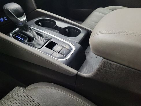 Used 2019 Hyundai Santa Fe SE FWD image 26