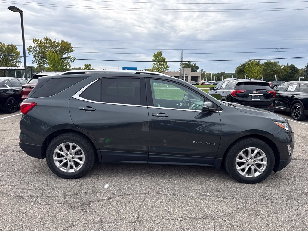 Used 2019 Chevrolet Equinox LT FWD image 4